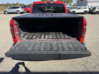 2022 RAM 1500 Laramie Crew Cab 4x4 5'7' Box