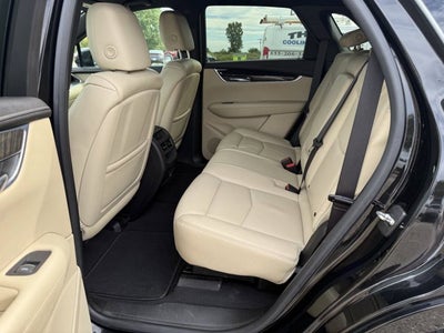 2017 Cadillac XT5 Base 4dr SUV
