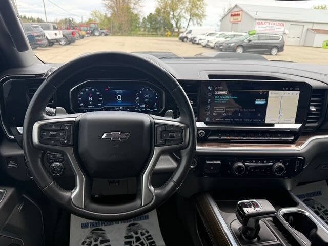 2022 Chevrolet Silverado 1500 4WD Crew Cab Short Bed LT Trail Boss