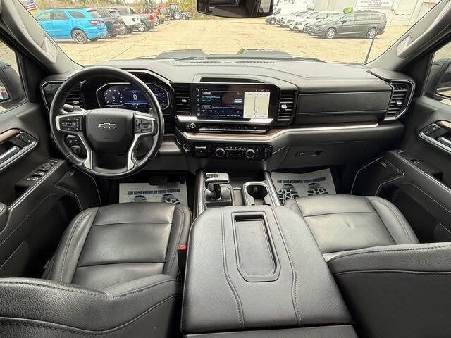2022 Chevrolet Silverado 1500 4WD Crew Cab Short Bed LT Trail Boss
