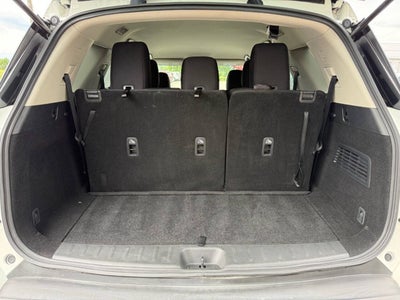 2024 Nissan Pathfinder SV FWD