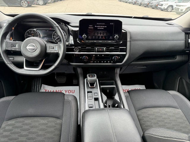 2024 Nissan Pathfinder SV FWD